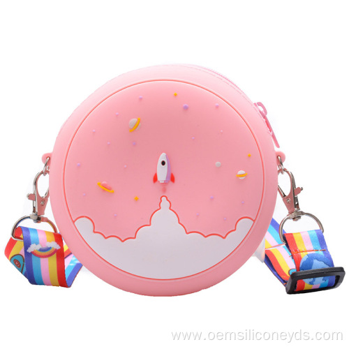 Silicone Mini Purse artoon Silicone Coin Wallets Coin Purse Headset Bag Supplier